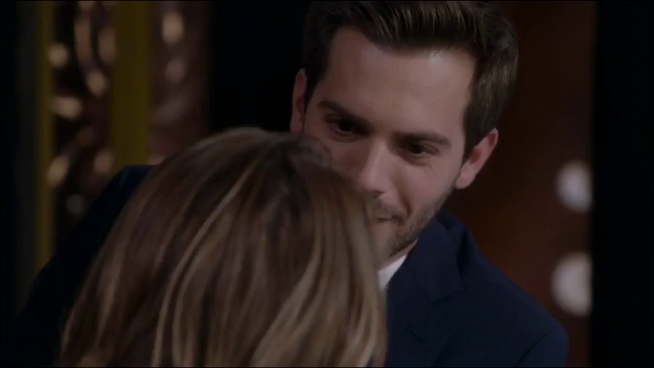 Adrian, Victoria y Roberto | Por Amar Sin Ley 2 |