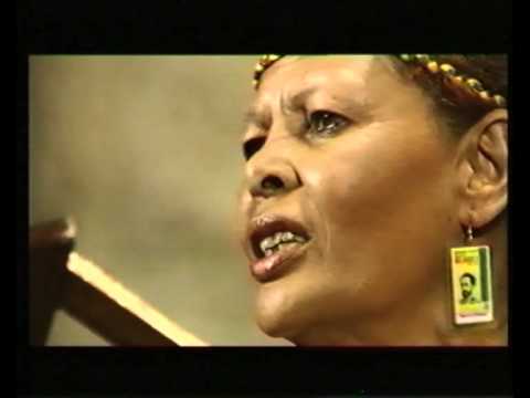 Asnakech Worku - "Une grande dame d'Ethiopie" - a great artist from Ethiopia
