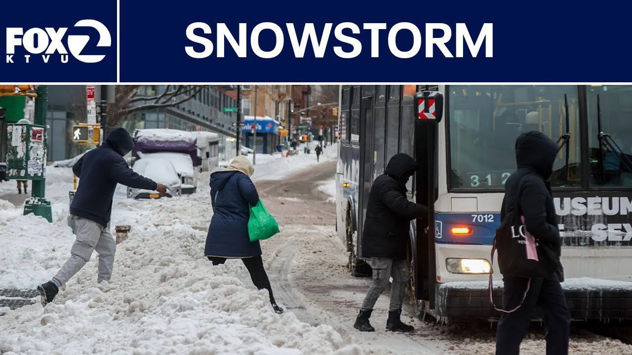 Here's what the East Coast snowstorm looks like - YouTube