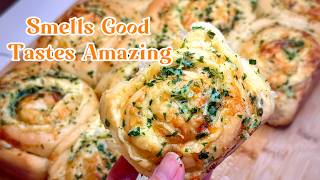 Cheesy Garlic Butter Rolls | The Smell Alone Will Bring Everyone to Dinner!