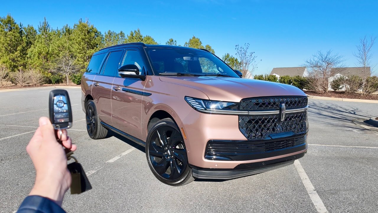 Подробный обзор Lincoln Navigator Black Label 2026 года — интерьер и экстерьер.