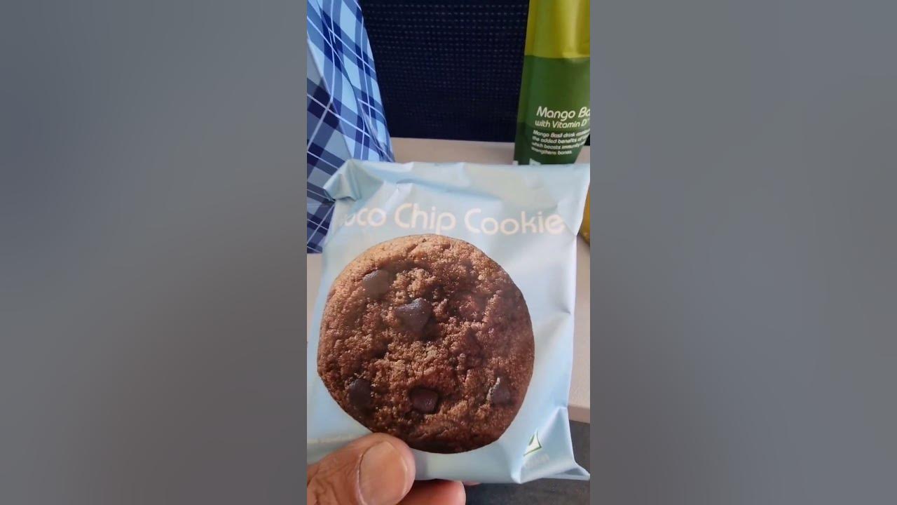 what-s-inside-indigo-inflight-6e-curated-snack-bag-indigo-flight