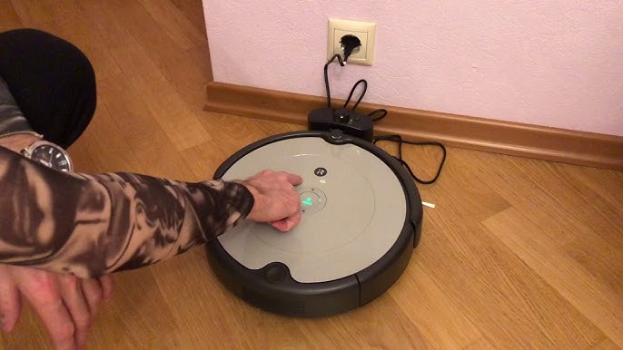 iRobot Roomba 697 robot aspirateur