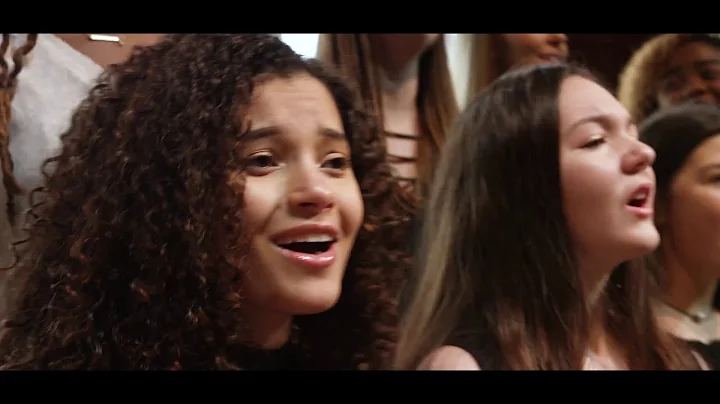 Chloe Lowery - Don't Let Yourself Down - Childrens...