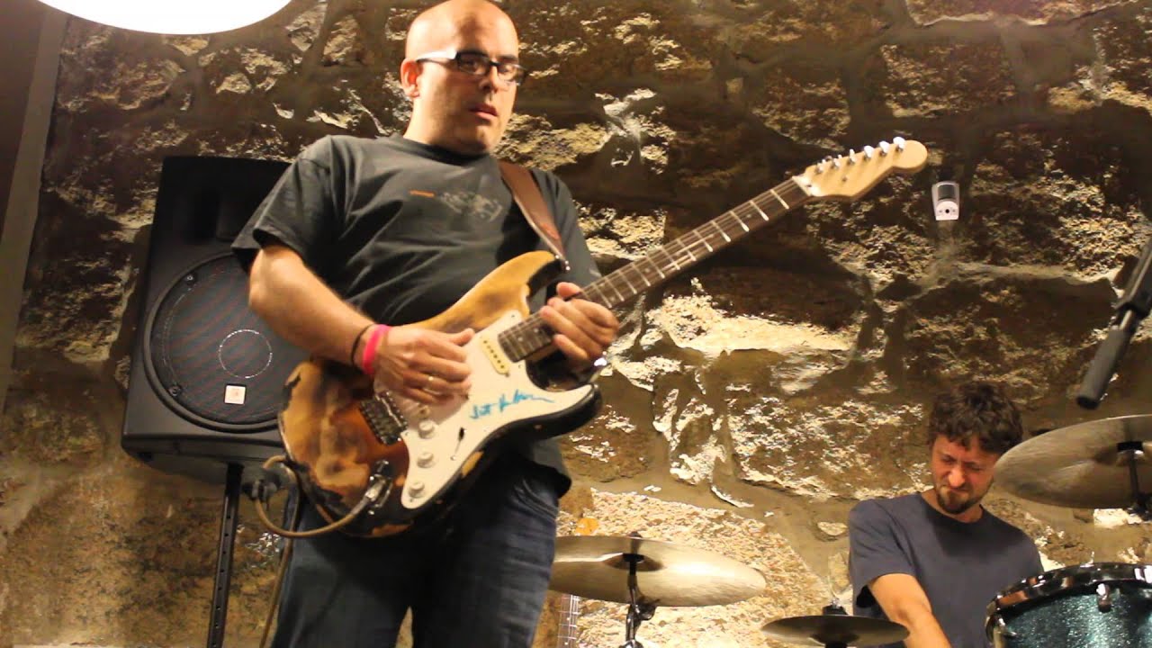 "Please Come Home for Christmas" (Charles Brown, Gene Redd)