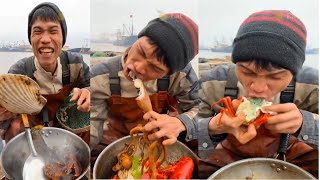 Chinese people eating - Street food - &quot;Sailors catch seafood and process it into special dishes&quot; #46