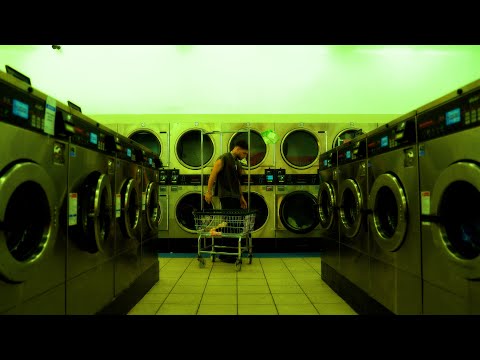 YouTube에서 Eizander x Fase 29 - DNUEVO (Video Oficial) 보기 YouTube에서 Eizander x Fase 29 - DNUEVO (Video Oficial) 보기