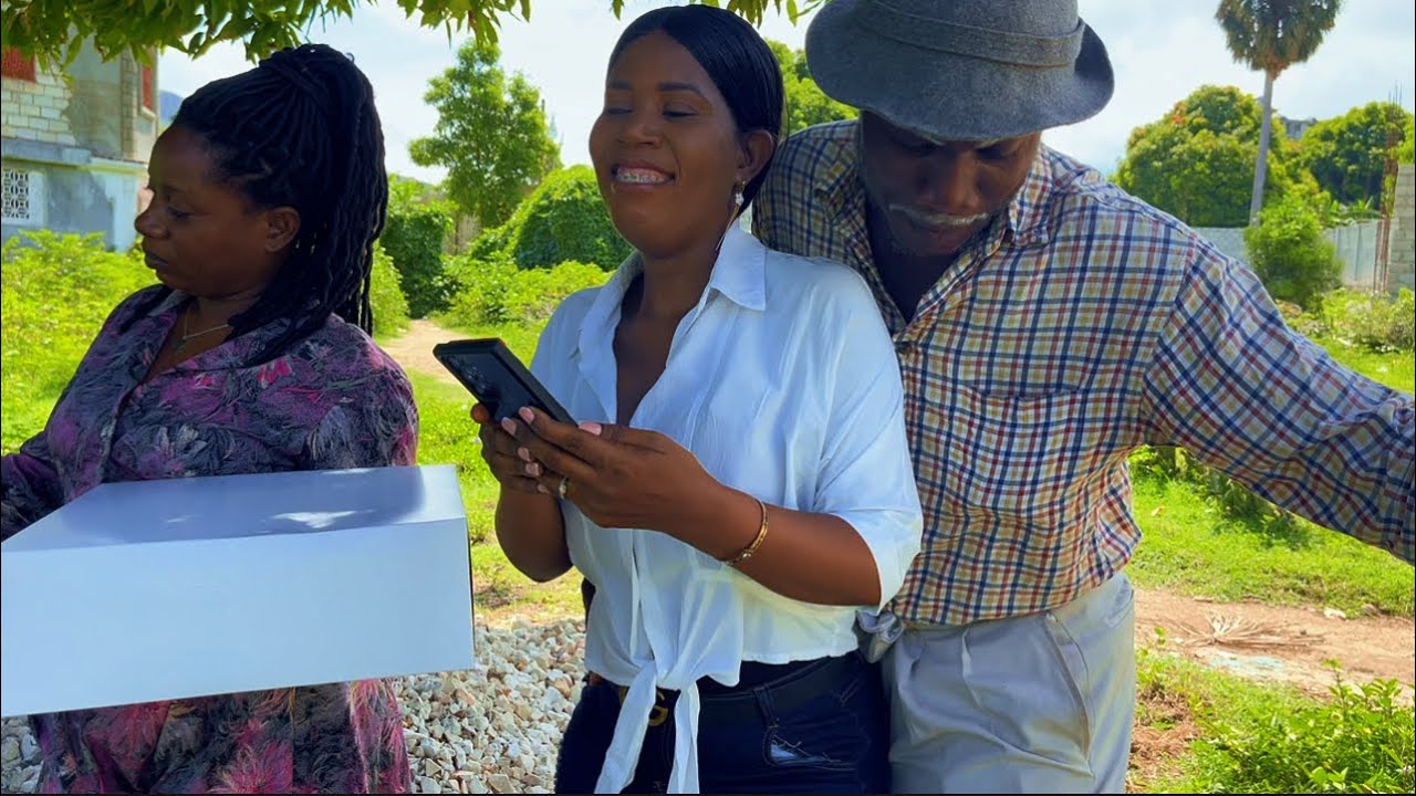 Komedyen lakay :Bonne fête 🥳 Zòbòt