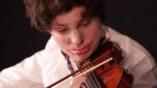 Augustin Hadelich plays BachGounod Ave Maria