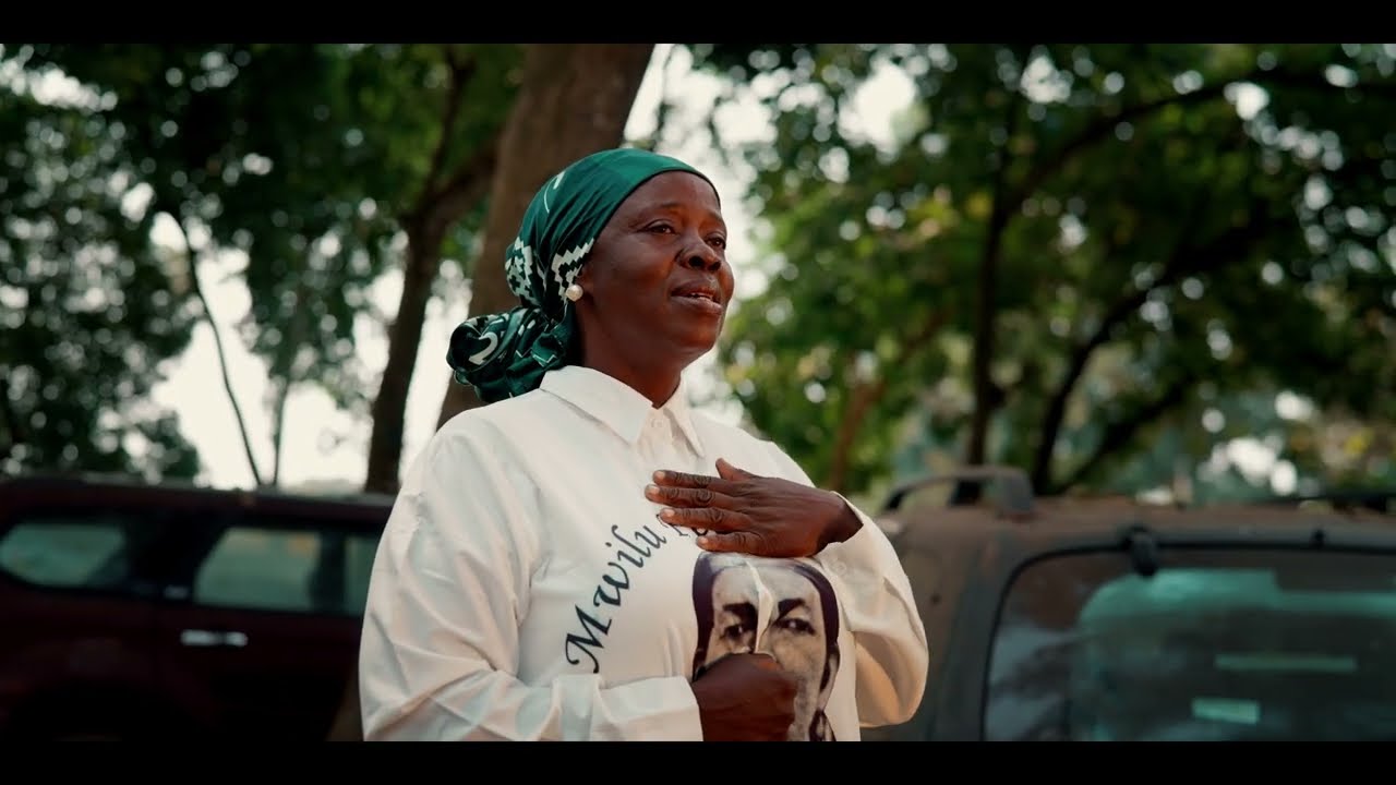 Lucie Silumona & Salomon Sila - Butu Pe Moyi (Official Music Video)