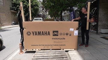 unboxing YAMAHA XMAX 300 TECHMAX 2025 grey color