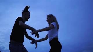 FREE MOVE contact improvisation