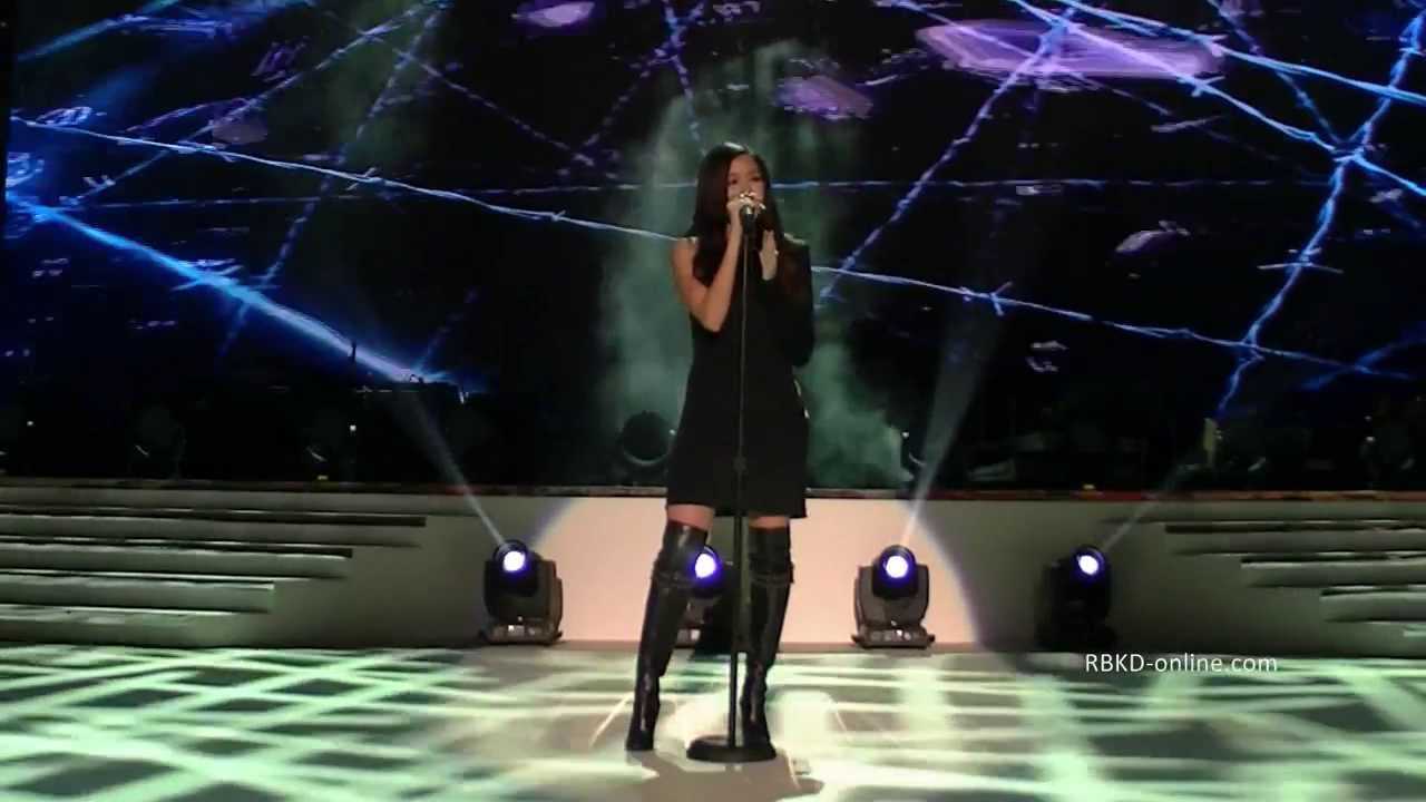 [HD Live] Rui En performing New Song 《麻木》 @ Celebrate TV50 Marina Countdown 2014