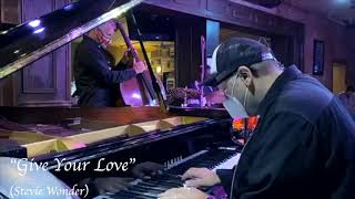 Robi Botos Trio - Live At The Jazz Room 2020