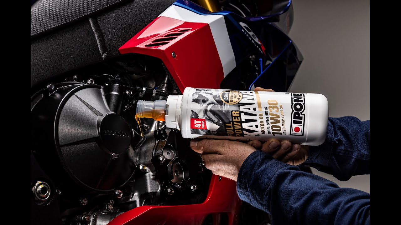 Oil Change - Ipone Oils