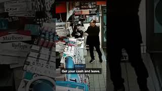 Information Off-duty cop pulls a gun over a pack of Mentos😳 #bodycam #police #caughtoncamera News