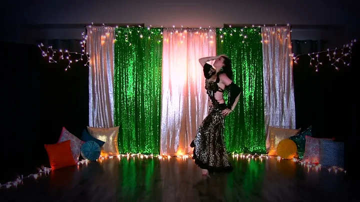 Heather Wayman - 1st Place 2022 Bellydancer Of the...