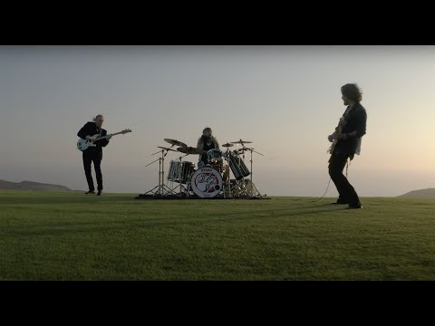 The Winery Dogs - Xanadu (Official Music Video)