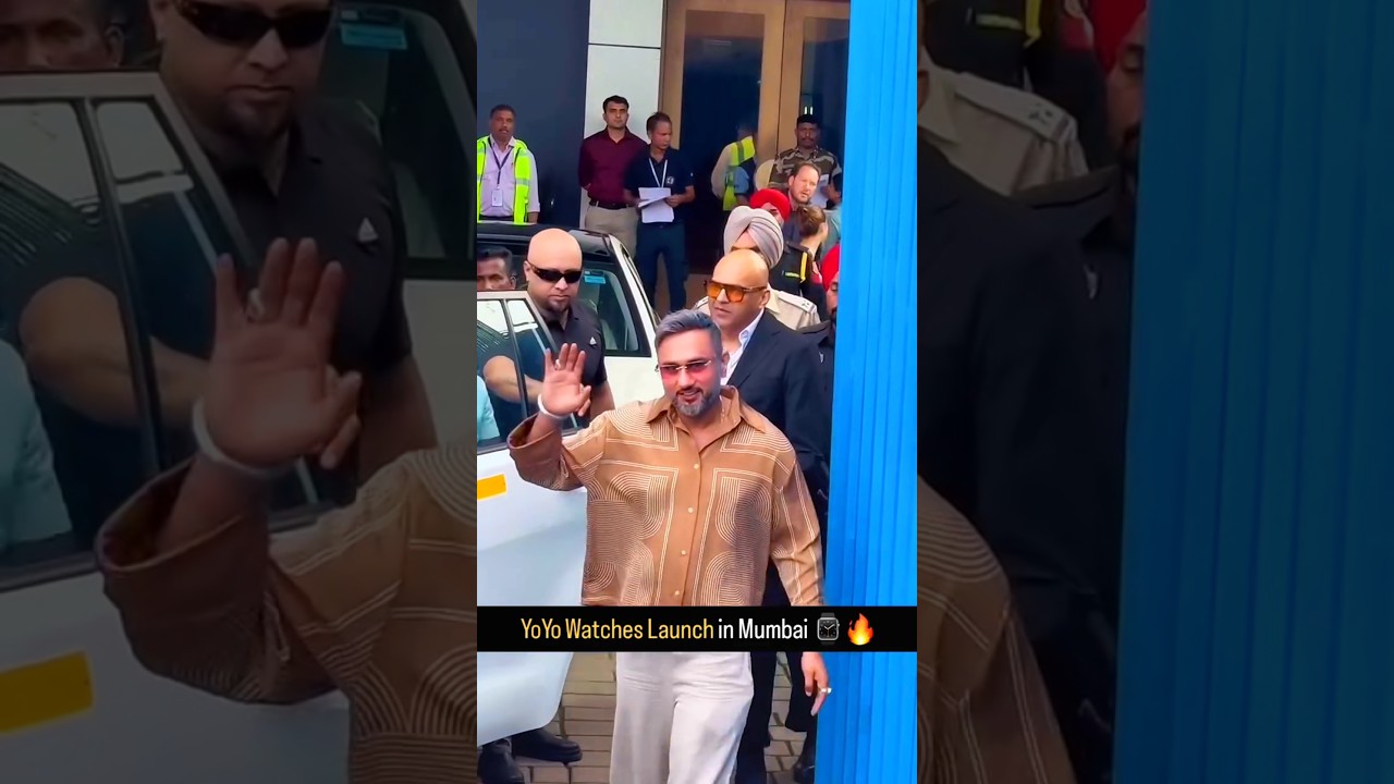 YoYo Honey Singh Spotted at Mumbai Airport 