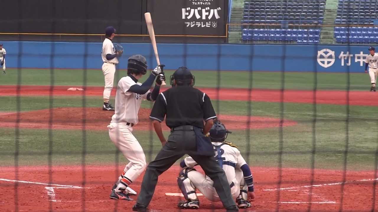 12 10 31 打球が審判に当たった場合の判定 東京六大学野球 Youtube