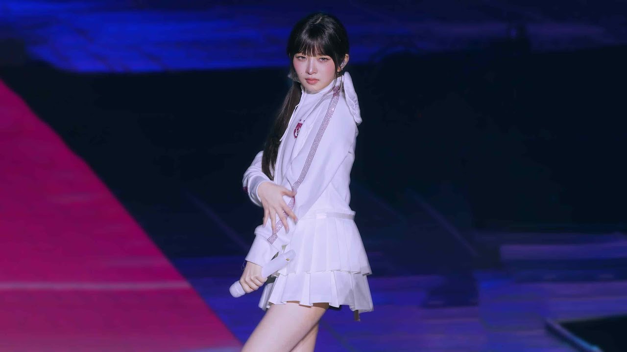 [8K] 251101 아이브 레이 IVE REI - FLU 직캠 Fancam @IVE WORLD TOUR [SHOW WHAT I AM]