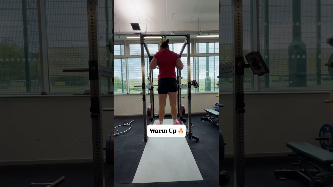 Work out with the Red Roses’ forwards 💪 | @o@o2ukofficial #WearTheRose