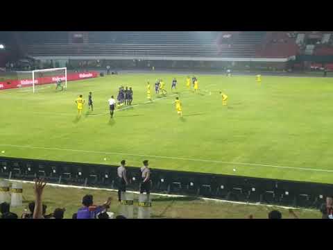 Gol Risna Prahalabenta di Final Persik vs Persita