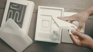 MacBook Pro M5 Unboxing