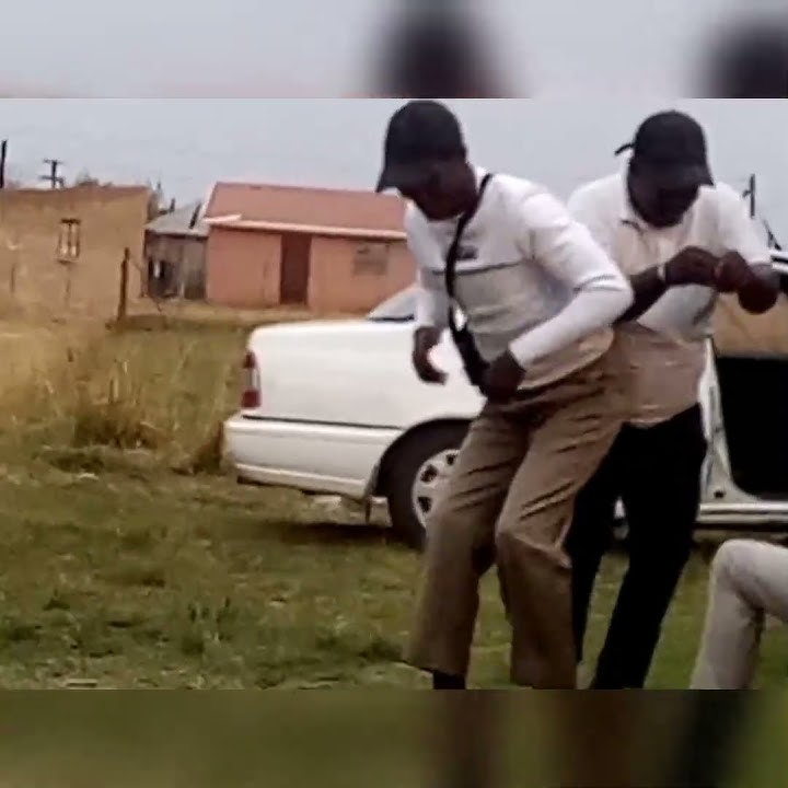 u Matouch egidela ingoma ka Dlubheke