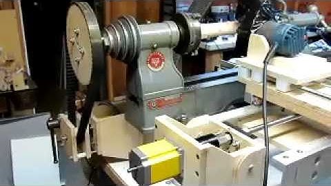 First cut on an arduino controller router lathe