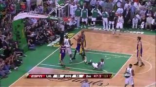 Throwback: Kevin Garnett makes difficult and-one to give Celtics a 20-point lead in G6 (2008 finals)