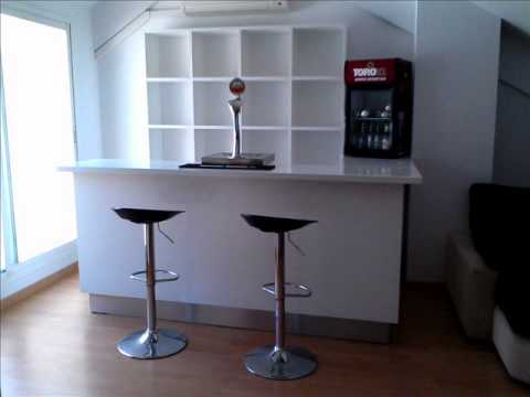 Barra de bar en casa youtube Cocina con desayunador y bar