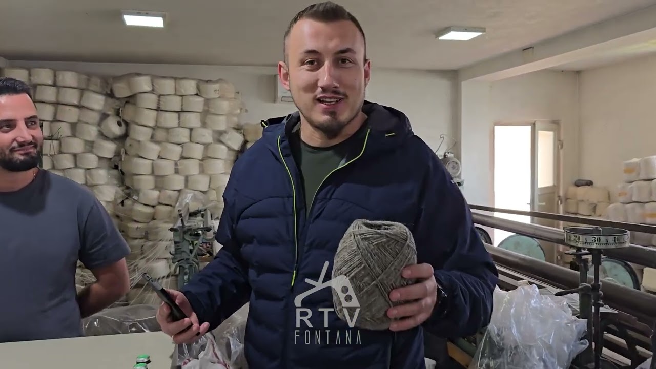 Fabrika e qebeve dhe ambolijave në Vrellë