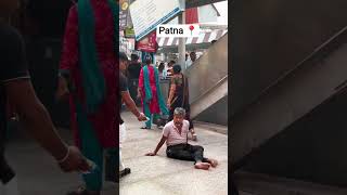 🤝 Chhoti Si Madad, Badi Muskaan || Care Circle || #ytshorts #trendingshorts #sad #help
