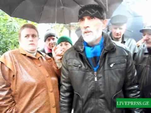 აქცია ზვიად გამსახურდიას ძეგლთან