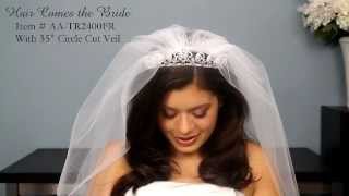 Hair Accessory Ideas for An All Down Hairstyle