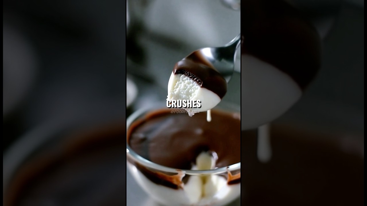 This Healthy Bounty-Style Treat Kills Sugar Cravings 🍫🥥