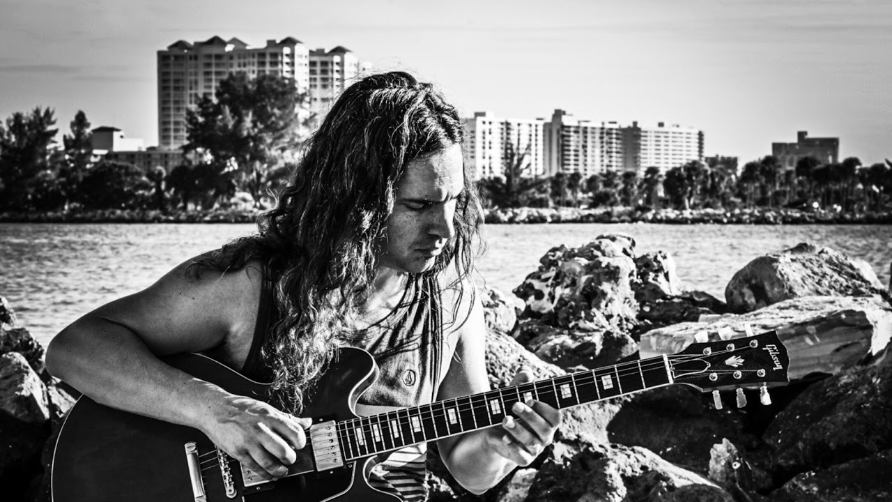 POOLSIDE GIG - YOLOCAM S3 | #livemusic #livelooping #madeirabeach