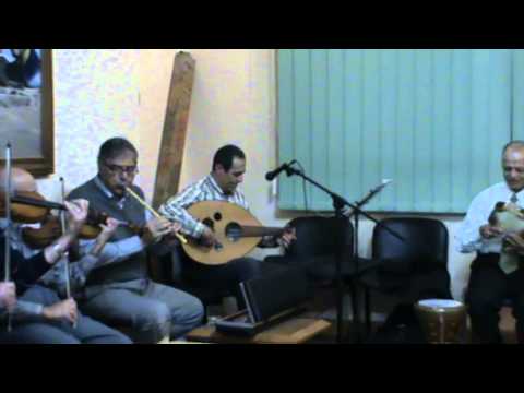 على ايه بتلومنى علاء قرمان صالون المنارة 27 2 2013