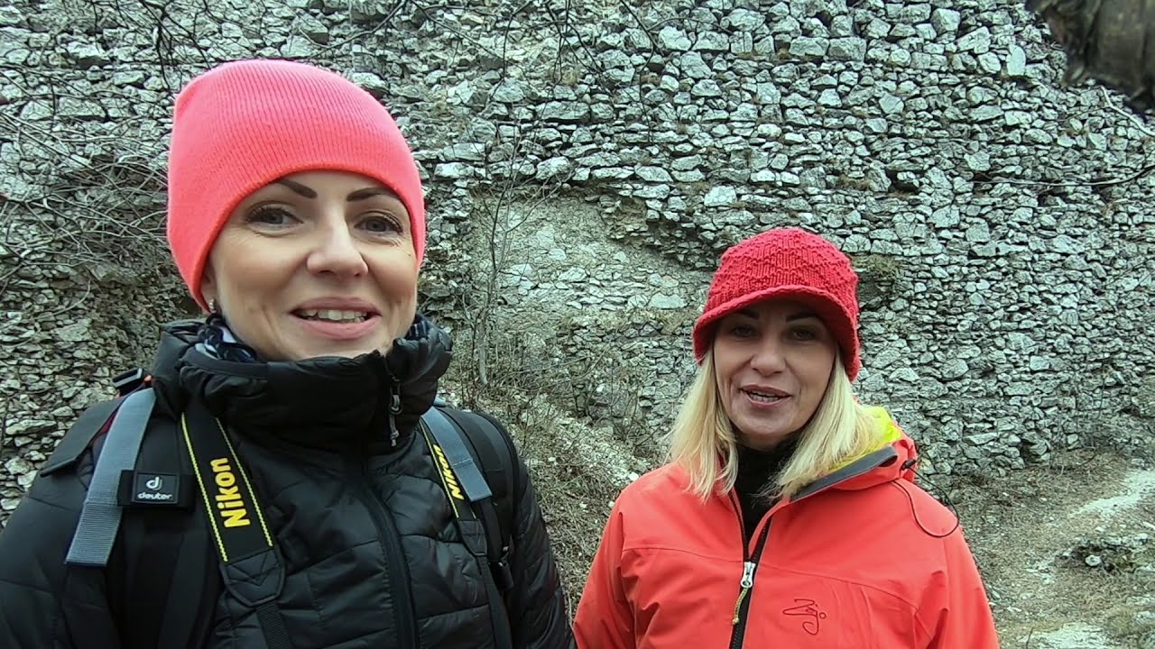 Najvyššie položený hrad v Karpatoch- Ostrý kameň  (Malá Karpaty) - Turistika- One2we/VaGa