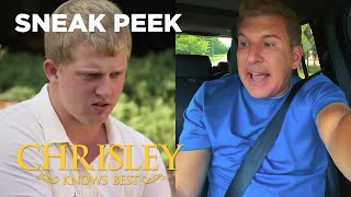 Chloe’s Father Kyle Calls Todd Hoping To Reunite [SNEAK PEEK] | Chrisley Knows Best | USA Network