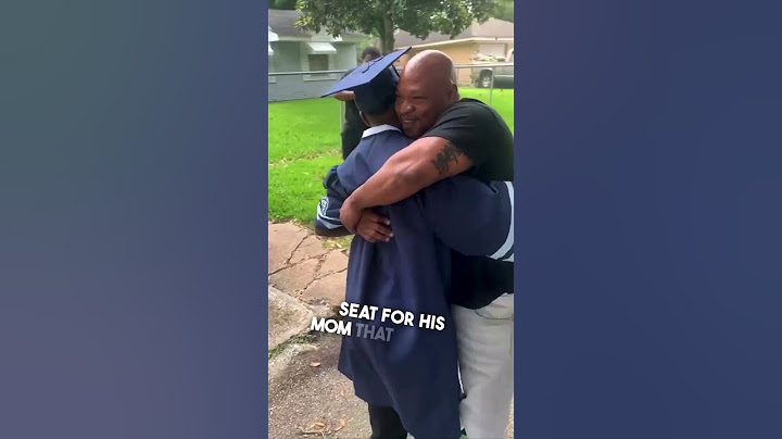 Dad gives his son an emotional high school graduation gift ❤️