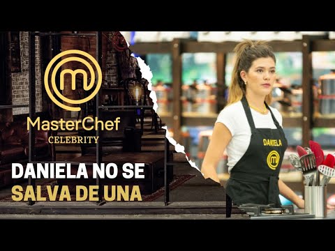 Daniela derrama la bebida de Diego y Barragán | MasterChef Celebrity