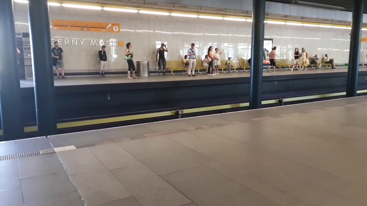 Metro Černý most 81/71m (