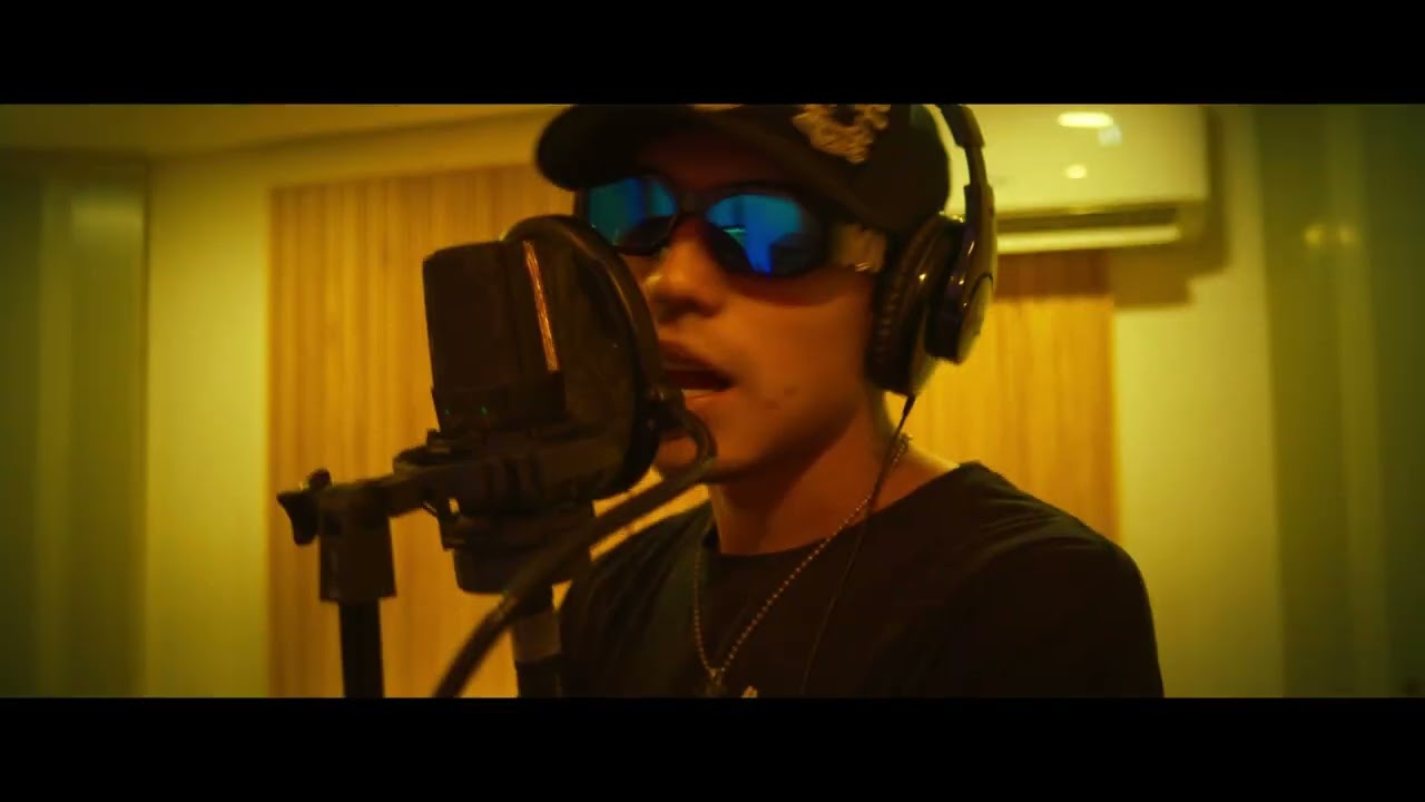 Tonton Freestyle Session #1 - Chosen One (Video Oficial) di YouTube Tonton Freestyle Session #1 - Chosen One (Video Oficial) di YouTube