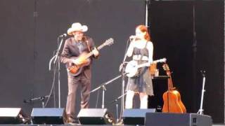 Gillian Welch, No One Knows My Name, live at VFMF 2011