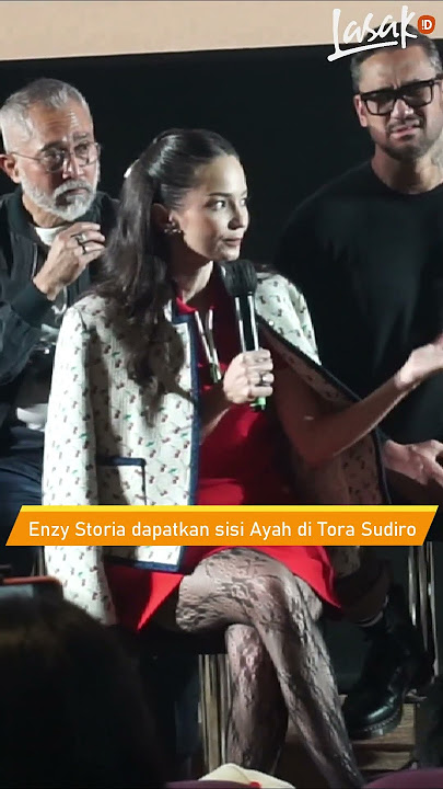 Enzy Storia berbagi pengalamannya berakting dengan 3 aktor sekaligus di film Yakin Nikah