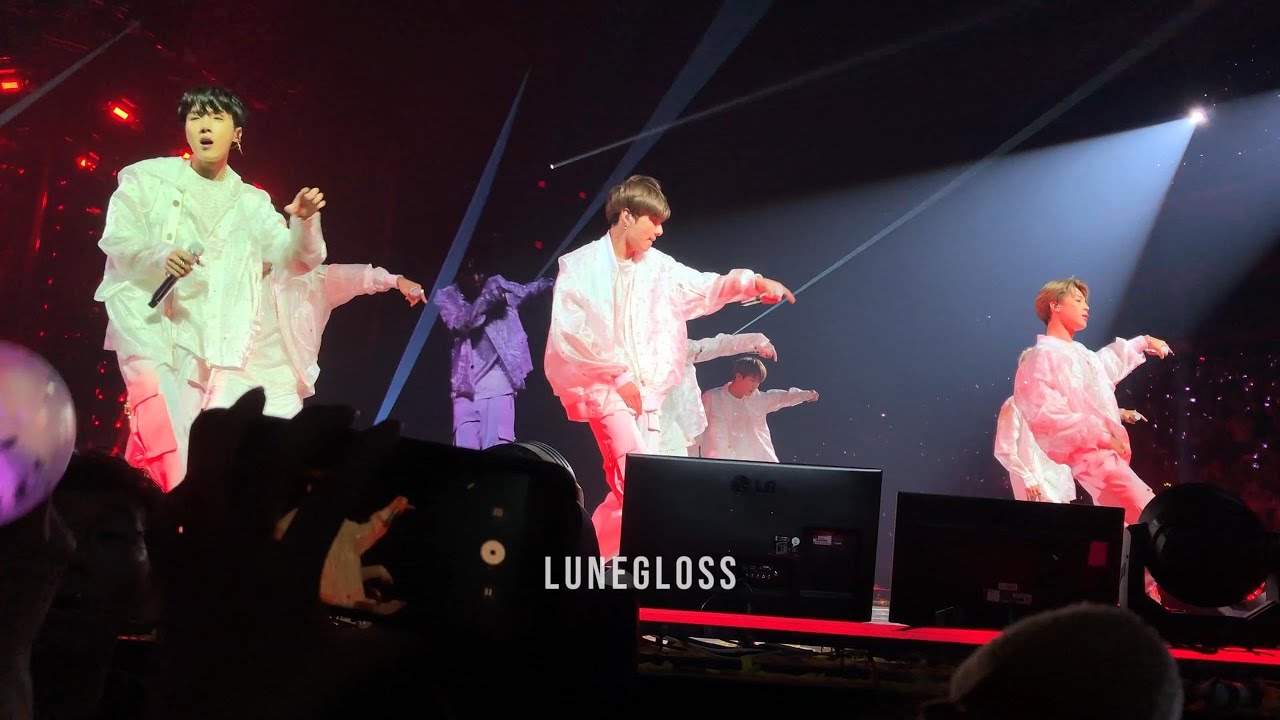 BTS Love Yourself Tour Mic Drop FULL performance -Newark Prudential Center Day 1 방탄소년단 FANCAM 180928