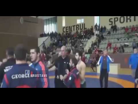 ჭიდაობის დროს ქართველმა და რუსმა იჩხუბა