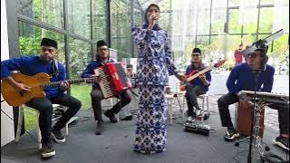 Zapin Duduk Bertakhta